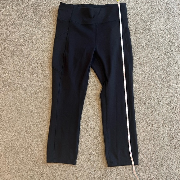 Lululemon Invigorate High-Rise Crop 23" Black, 8 - Picture 9 of 15